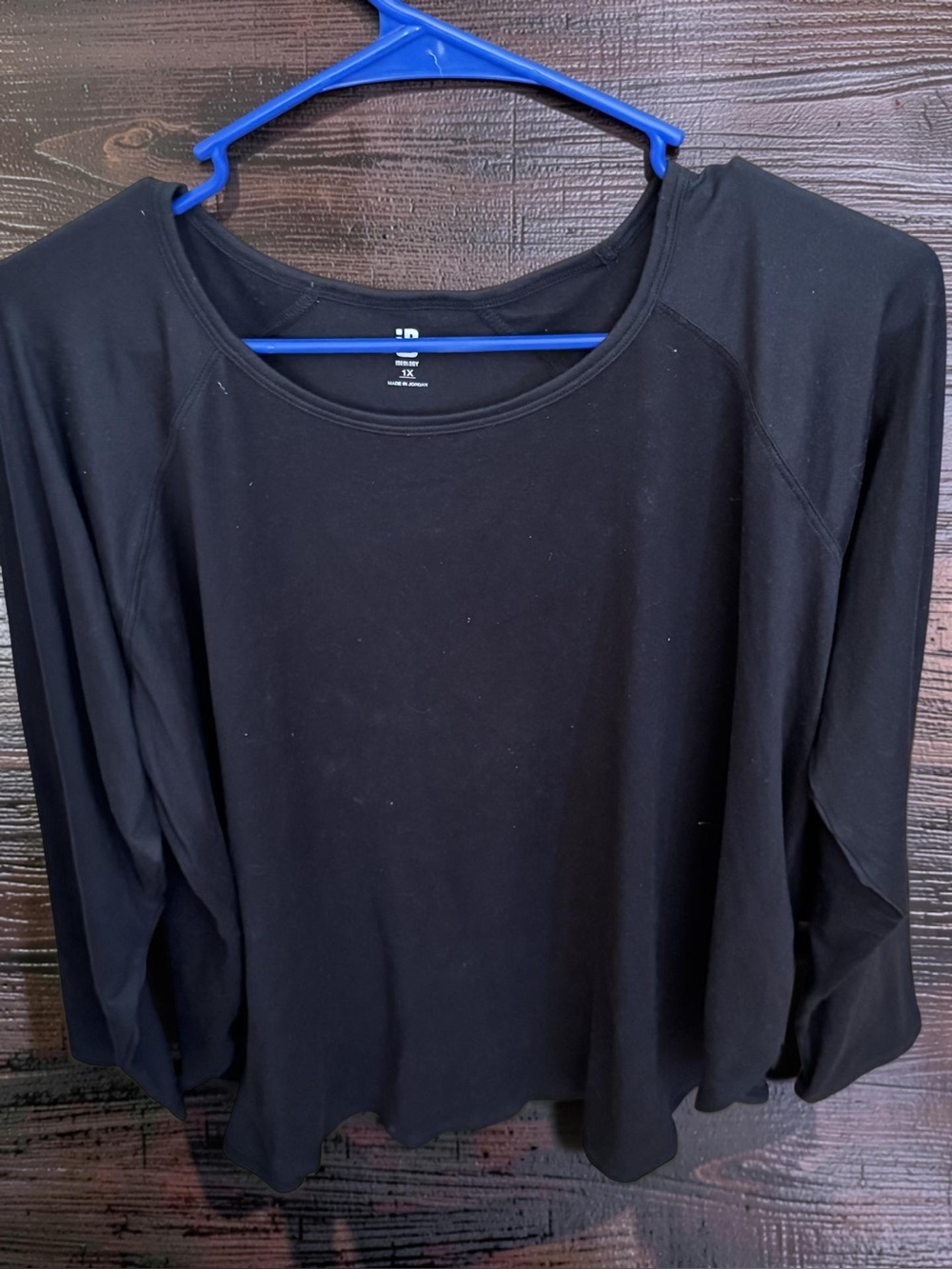 Everyday Black Long Sleeve Crewneck Top